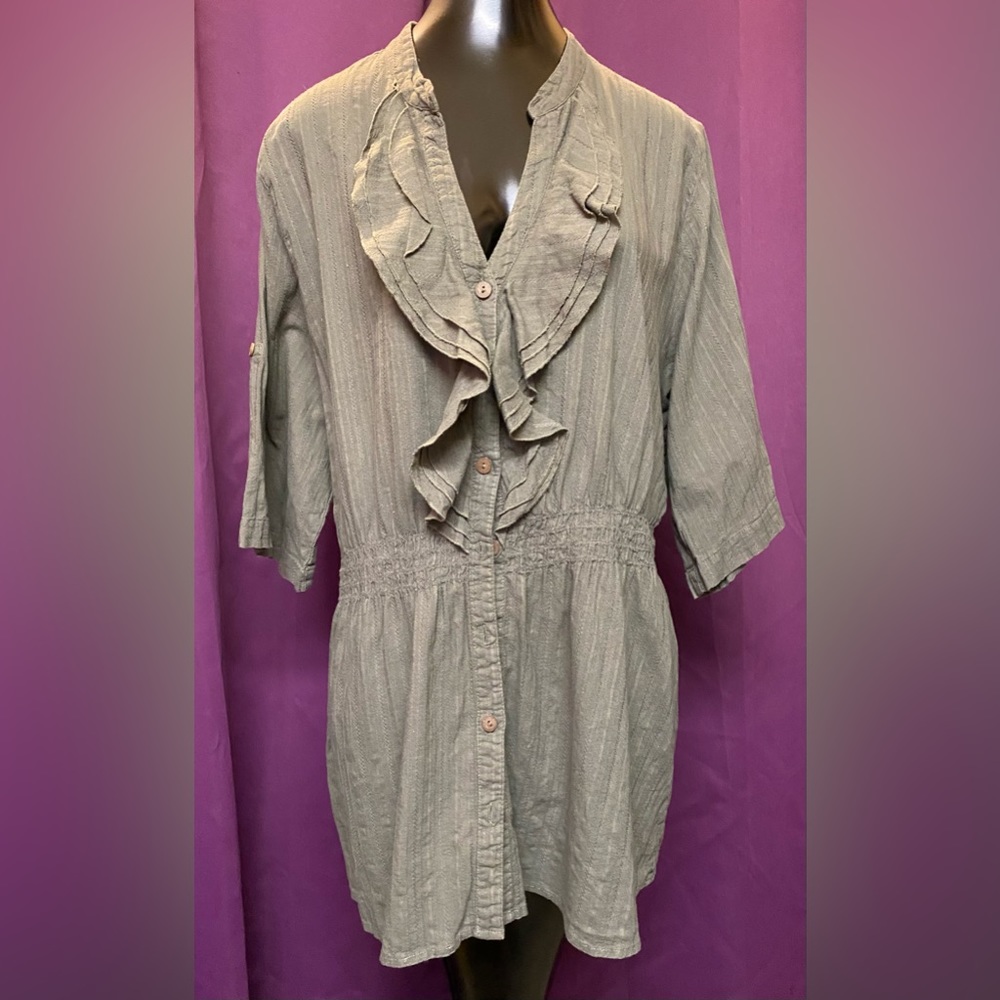 JW Woman Blouse Size 2X